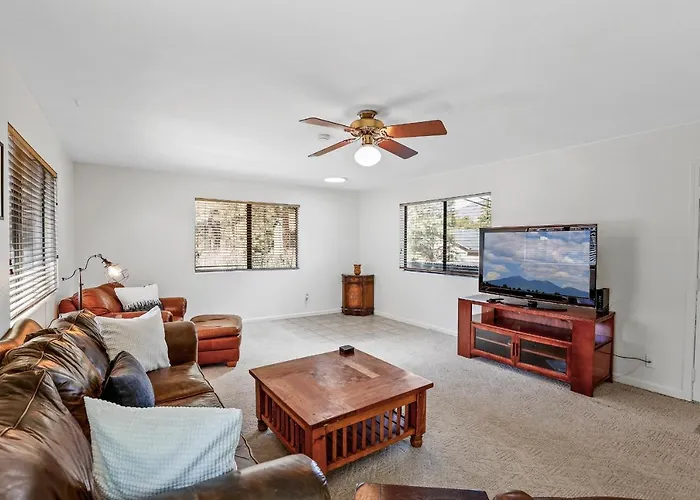 Captivating Continental Country Club Retreat With 4 Bdr And Spacious Deck! * Flagstaff